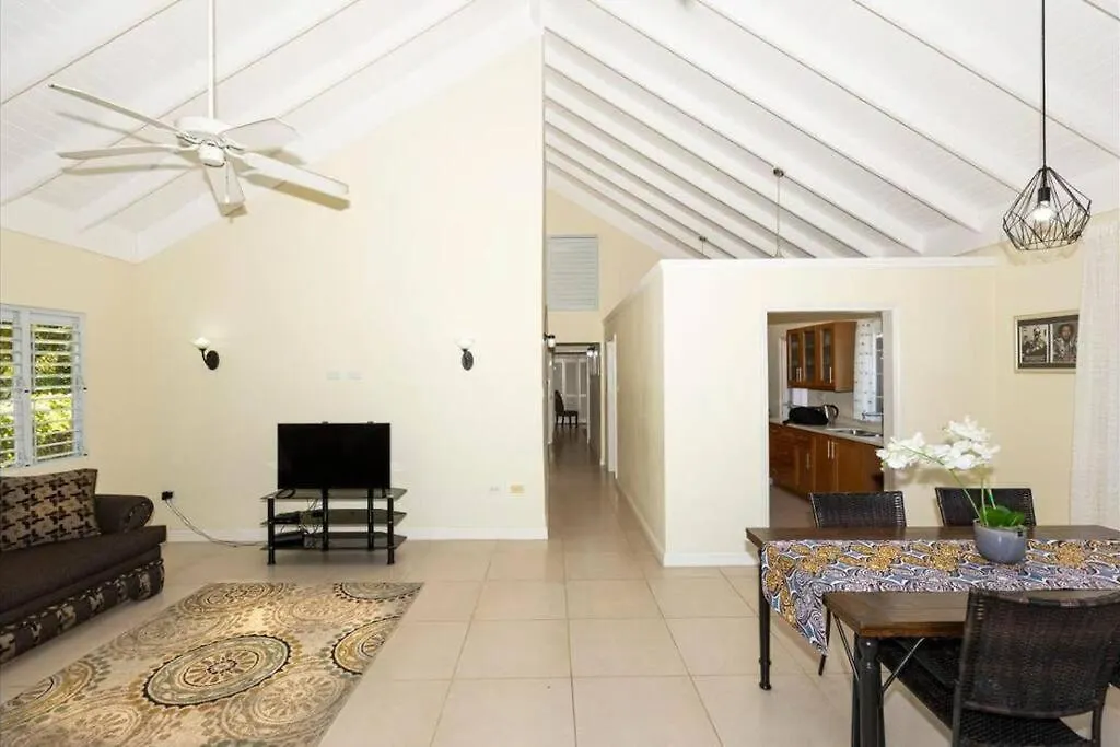 Villa Richmond - Heroes Villa, Ac, Security, Access To Pool, Playground & Private Beach - Welcome Breakfast Basket