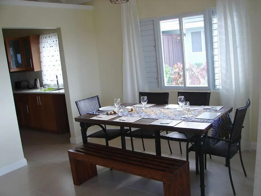 Villa Richmond - Heroes Villa, Ac, Security, Access To Pool, Playground & Private Beach - Welcome Breakfast Basket Jamaica