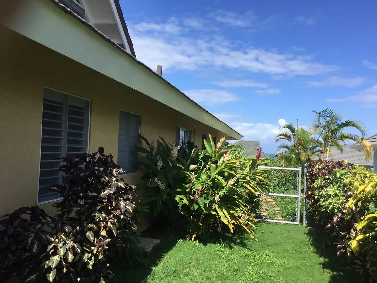 Richmond - Heroes Villa, Ac, Security, Access To Pool, Playground & Private Beach - Welcome Breakfast Basket 0*,